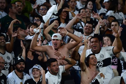 Hinchas de Olimpia