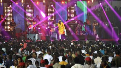 El cantante Alpha Blondy durante la 25ª edición de Festival de Cine y Televisión Panafricano de Uagadugú.