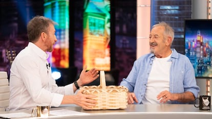 Karlos Arguiñano, junto a Pablo Motos en 'El hormiguero'.