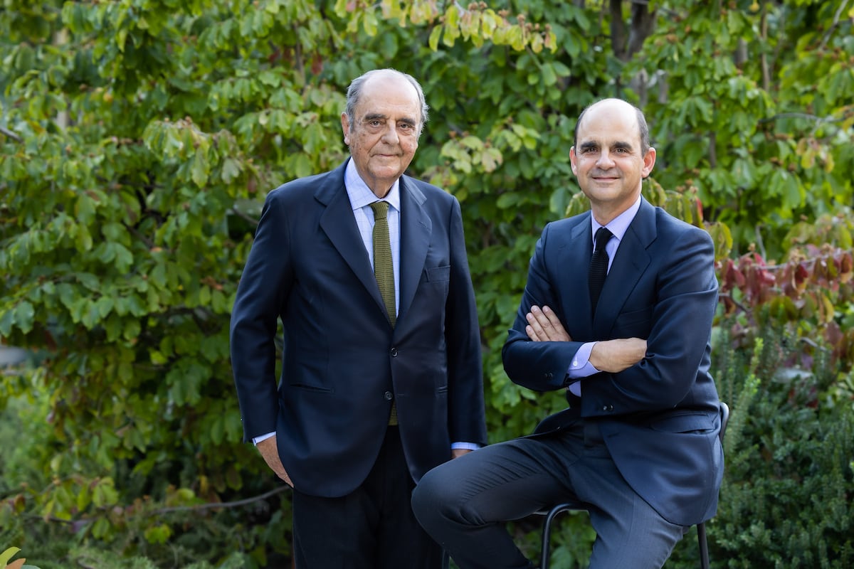 Carlos March quitte la présidence de la société financière Alba et est remplacée par son fils Juan March de la Lastra | Économie
