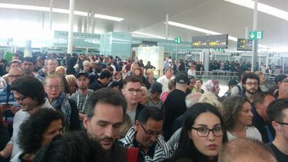 Colas en el aeropuerto de Barcelona.
