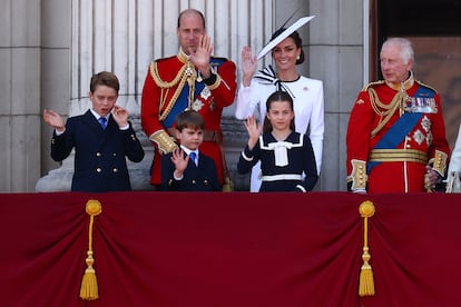 The princes of Wales with their children and King Charles III.