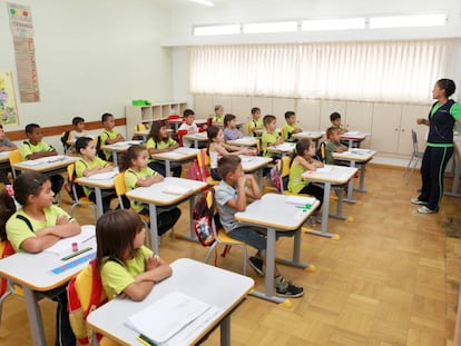 Alunos de uma escola municipal de Curitiba.