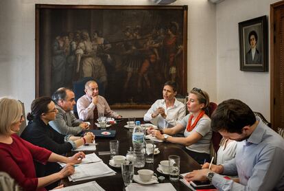 Reunión del Comité de la Cruz Roja en Atenas para analizar la creciente llegada de refugiados por la frontera norte con Turquía.