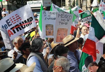 La sociedad civil se moviliza contra las agresiones de Trump.