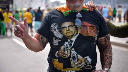 La imagen Bolsonaro en la camisa de un apoyador, el pasado 26 de mayo. 