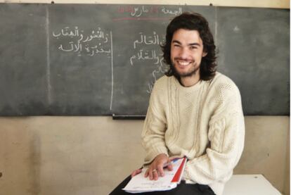 El director Óliver Laxe, en Tánger (Marruecos).