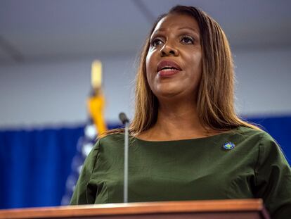 Letitia James, fiscal general de Nueva York, el pasado 21 de septiembre durante la presentación de la demanda por fraude contra los Trump.