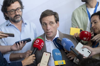 El alcalde de Madrid, José Luis Martínez-Almeida, este jueves.