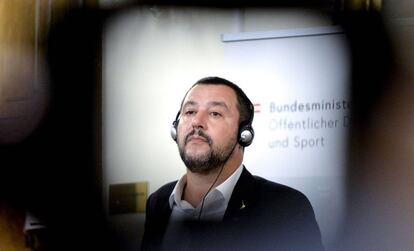 El vice primer ministro italiano, Matteo Salvini, durante una rueda de prensa en Viena.