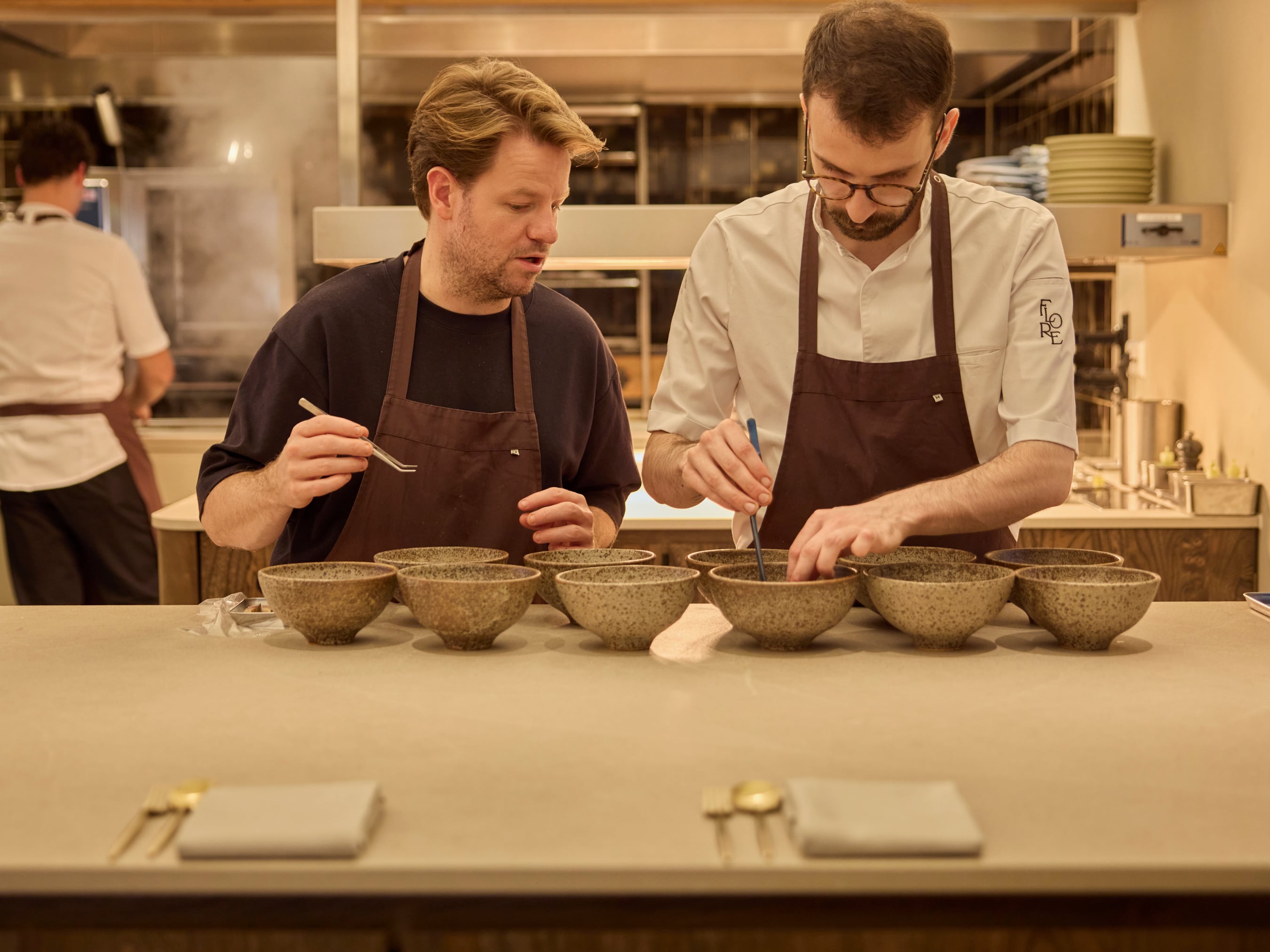 “¿Qué estamos haciendo? ¿Por qué cocinamos así?“: El chef que renunció a su estrella Michelin para empezar de cero