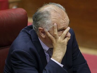 Rafael Blasco, en su escaño de las Cortes Valencianas.