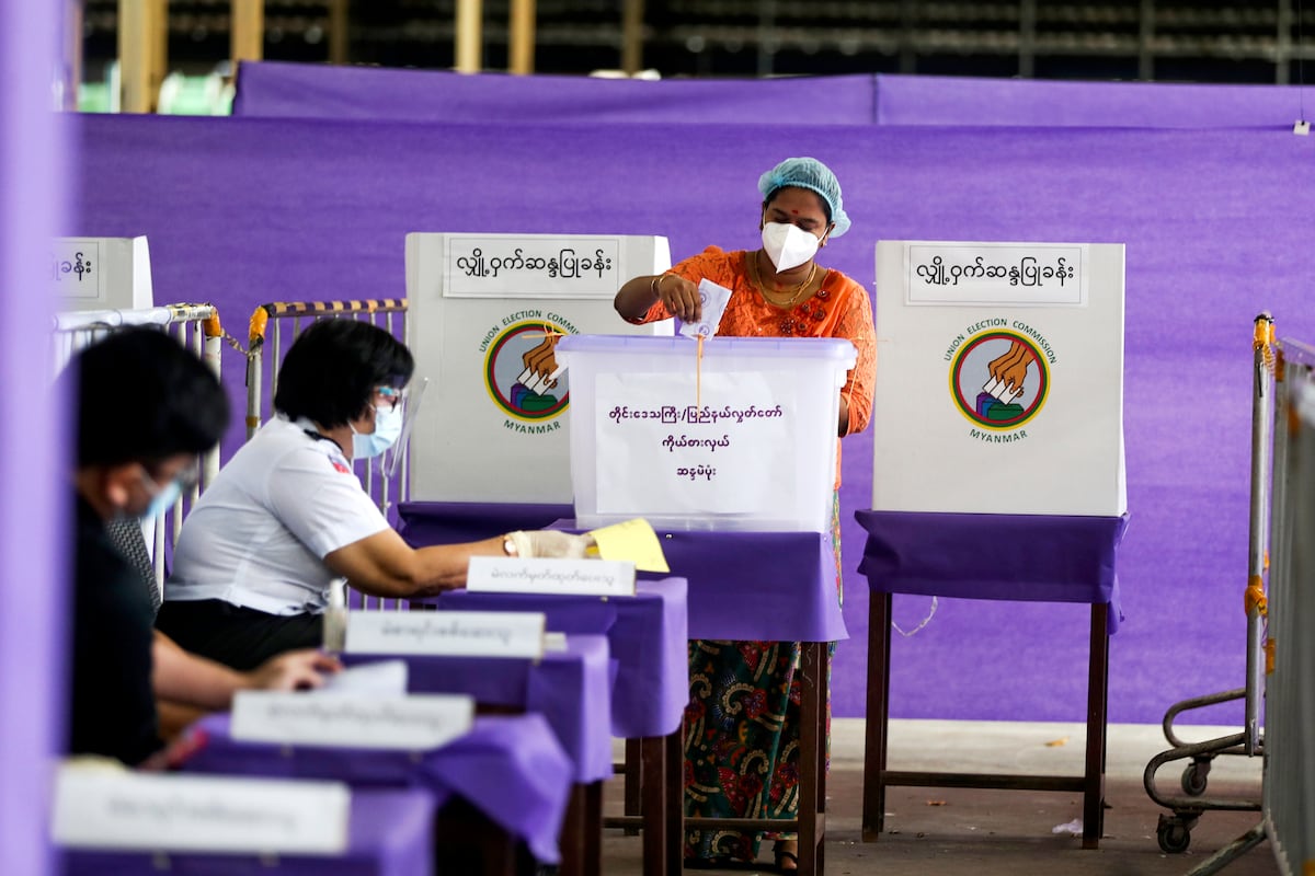 La junta militar de Myanmar anuncia la celebración de elecciones por primera vez desde el golpe de Estado de 2021