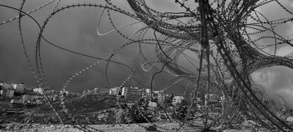 La localidad palestina de Eizariya, separada de Jerusalén Este por un muro.