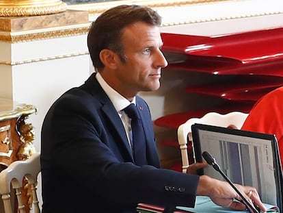 Emmanuel Macron durante su encuentro con los ministros franceses, este miércoles en la apertura del curso político.
