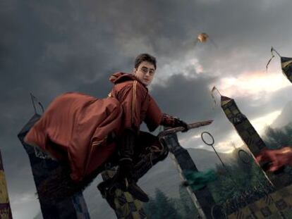 Un partido de 'quidditch' en una de las películas de la saga.