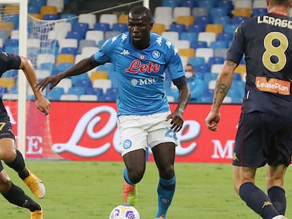 El defensa del Nápoles Kalidou Koulibaly, en un lance del partido contra el Génova hace una semana.