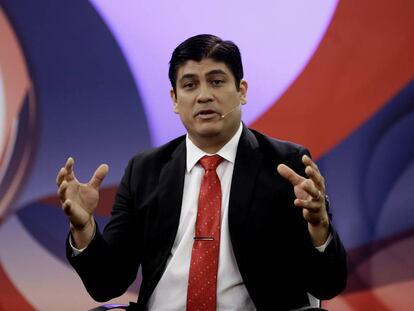 Carlos Alvarado, el domingo en un debate televisado.