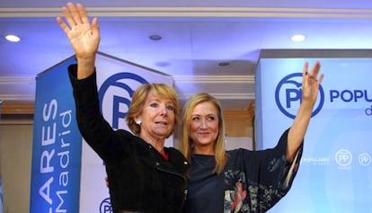 Las expresidentas de la Comunidad de Madrid Esperanza Aguirre y Cristina Cifuentes