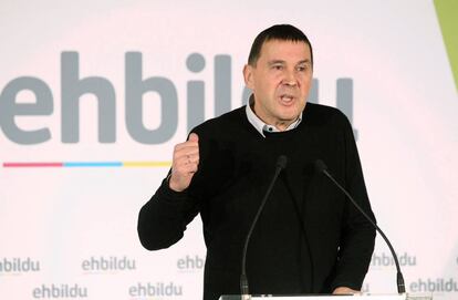 Arnaldo Otegi, coordinador de EH Bildu, en su comparecencia de este s&aacute;bado.