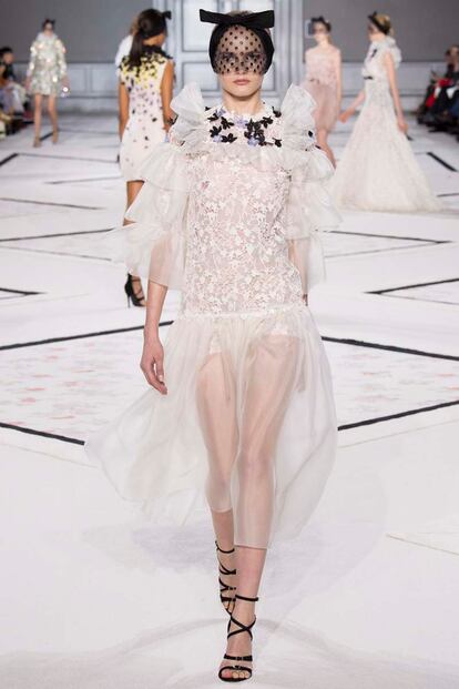 giambattista valli alta costura primavera 2015