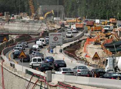 Las obras de la M-30 junto al río Manzanares.