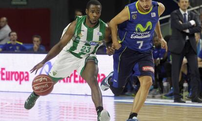 Chery, del Betis, en el partido ante Estudiantes. 