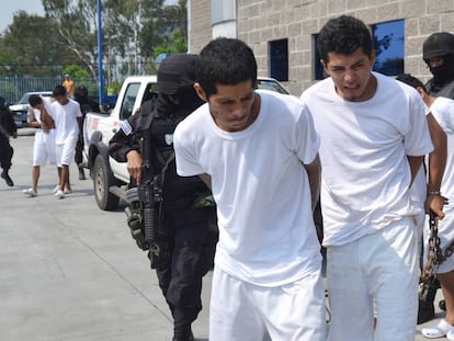 Pandilleros acusados de la masacre de San Juan Opico.