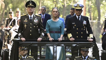 Ricardo Trevilla, Claudia Sheinbaum y Raymundo Morales en Ciudad de México, el 9 de febrero de 2025.