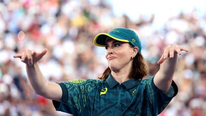 PARIS, FRANCE - AUGUST 09: B-Girl Raygun of Team Australia
reacts during the B-Girls Round Robin - Group B on day fourteen of the Olympic Games Paris 2024 at Place de la Concorde on August 09, 2024 in Paris, France. (Photo by Elsa/Getty Images)