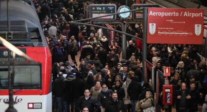 Aglomeraciones en la estación de Atocha.