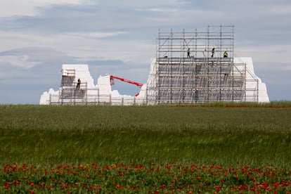 Set being built on the outskirts of Chinchón for Wes Anderson’s latest movie. 