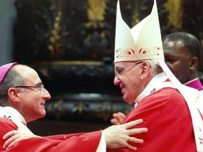O papa com o arcebispo Daniel Sturla.