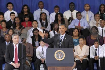 El presidente de Estados Unidos, Barack Obama, pronuncia un discurso en la escuela Benjamin Banneker, en Washington.