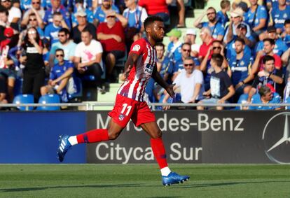 Thomas Lemar, celebra el primer gol del partido.