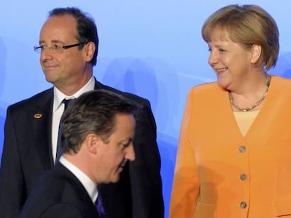Hollande, Cameron y Merkel en la cumbre de la OTAN en Chicago en 2012.