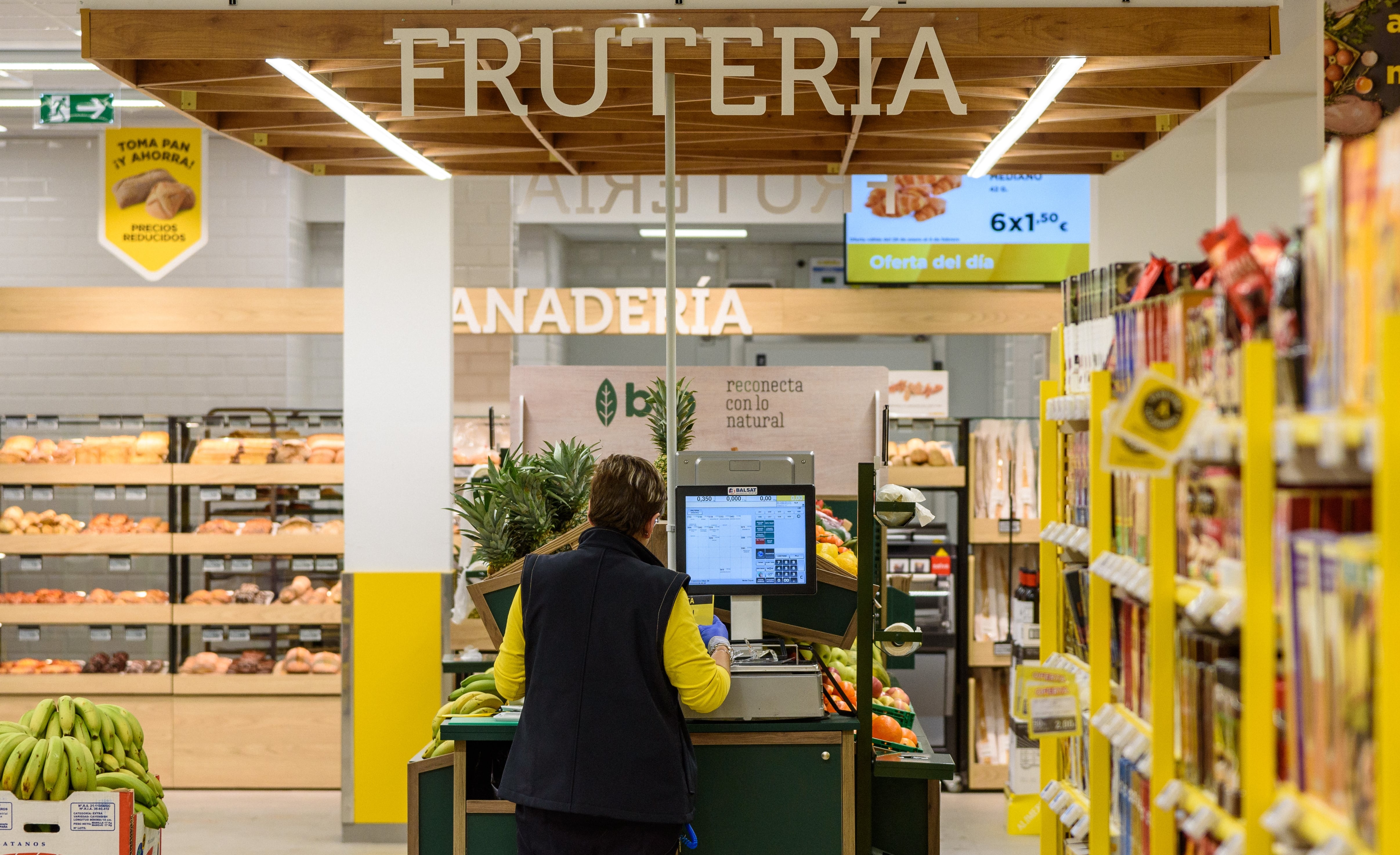 Alimerka se descuelga del sector y anuncia que aplicará la jornada semanal de 37,5 horas en sus supermercados