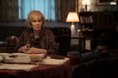 Helen, a mãe de Mare, interpretada pela estupenda Jean Smart. Foto: HBO