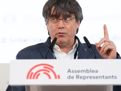 El expresidente de la Generalitat, Carles Puigdemont, este sábado en su intervención ante el Consell de la República