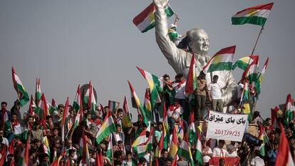 Manifestação em Erbil, capital do Curdistão iraquiano.