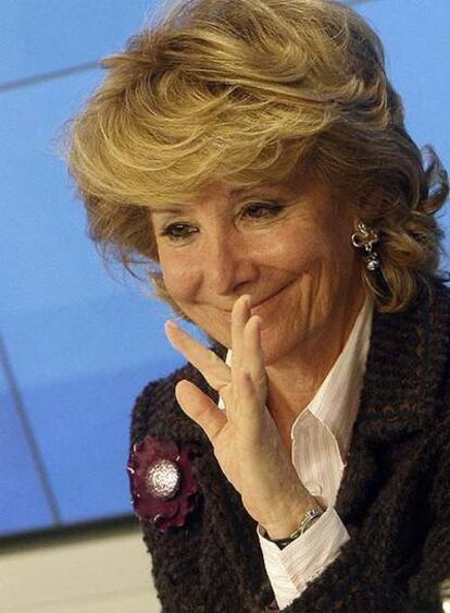 Esperanza Aguirre, durante la reunión de la Junta Directiva Regional de los populares madrileños.