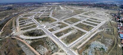 Vista aérea de El Cañaveral, futuro barrio del sureste madrileño en 2010.