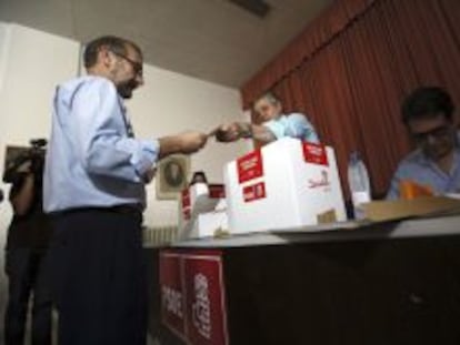 Primeras votaciones en la Agrupaci&oacute;n Socialista de Tetuan (Madrid).