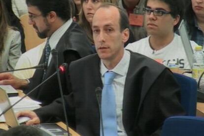 El abogado José María de Pablo, en el juicio del 11-M.