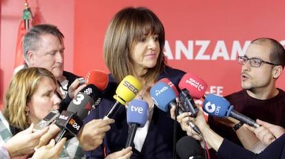 La secretaria general del PSE-EE, Idoia Mendia, en la sede de Bilbao.