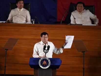 El presidente filipino en su primer discurso oficial ante el Congreso.