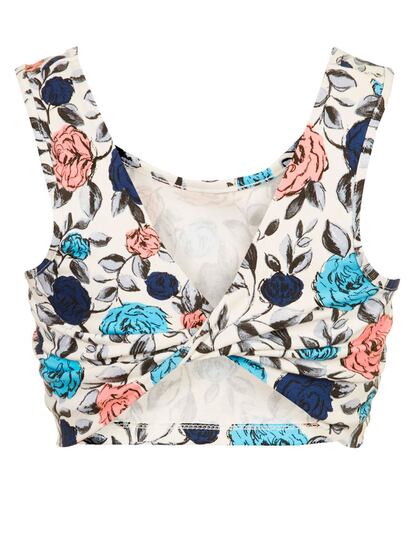 Cropped top con nudo en la espalda de Annie Greenabelle para Topshop (20 euros).