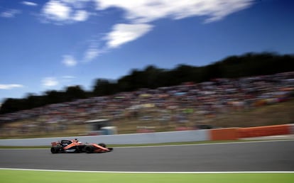 El piloto español de McLaren Fernando Alonso, durante el Gran Premio de España de Fórmula 1.