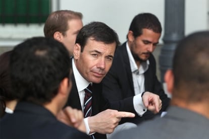 Tomás Gómez en la reunión de esta mañana con los jóvenes empresarios de Madrid.