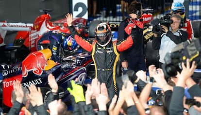 Raikkonen celebra su victoria.